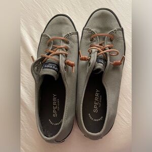 Sperry gray canvas shoes